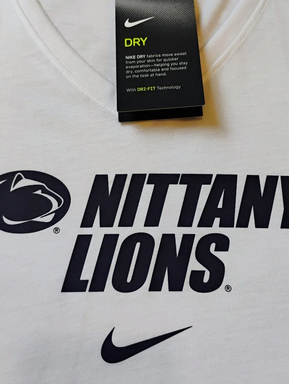 NWT L Nike Dri-Fit NCAA Penn State Nittany Lions Football V-Neck Team Logo Top